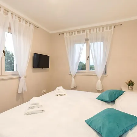 Holiday home Diamante *